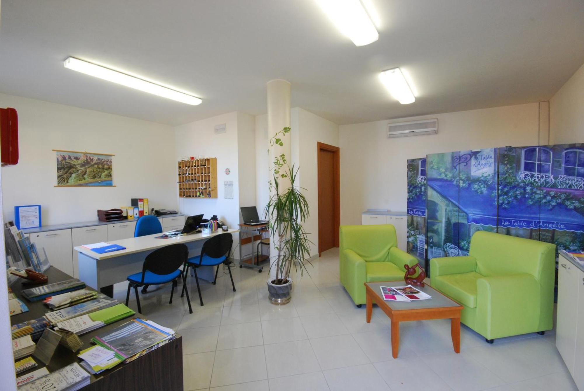 Residence Il Borgo Tortoreto Exterior foto